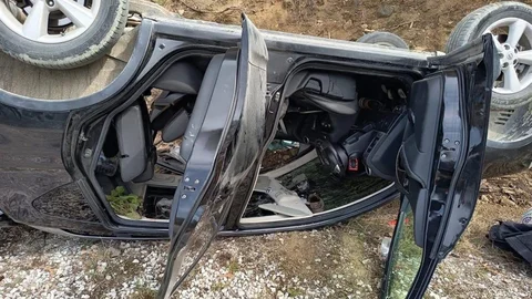 Sinop'ta Takla Atan Araçta Yaralılar Var