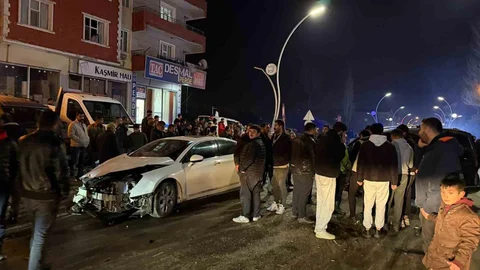 Muradiye'de Trafik Kazası Meydana Geldi
