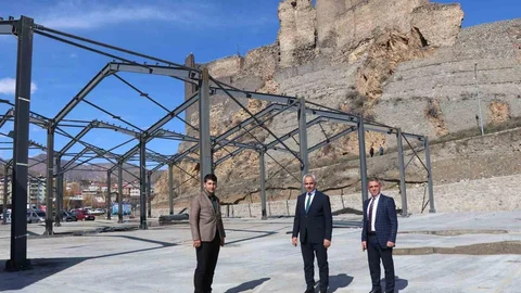 Oltu'da Modern Pazar Yeri Projesi Devam Ediyor