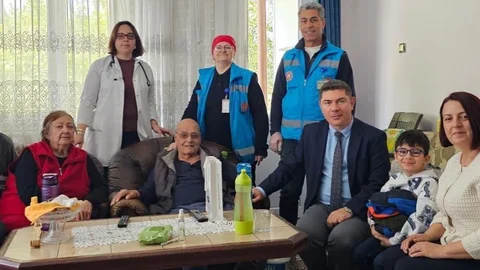 Söke'de Yaşlılara Moral Ziyareti