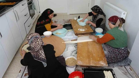 Yozgat'ta Bayram Sofraları İmece Usulü Hazırlanıyor