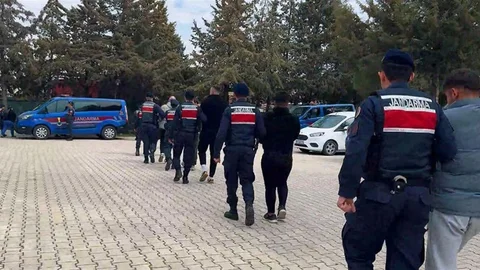 Burdur ve Antalya'da Uyuşturucu Operasyonu