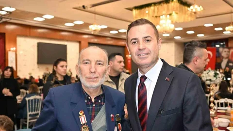 Balıkesir'de Anlamlı İftar Programı