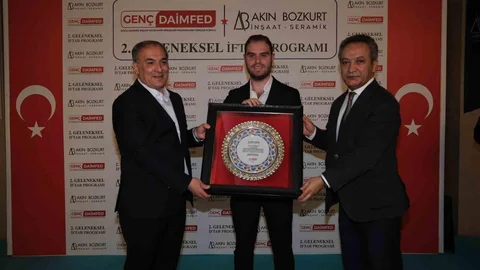 Genç DAİMFED'den Adana'da Buluşma