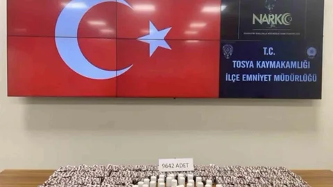 Kastamonu'da Uyuşturucu Hap Ele Geçirildi