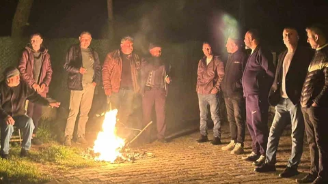 Sarıgöl'de Bayram Geleneği Sürüyor