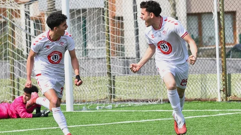 Yunusemre Belediyespor Üçüncü Şampiyonluğunu Elde Etti