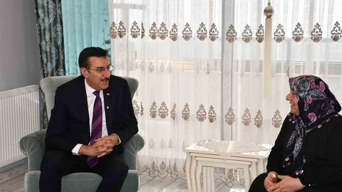 Tüfenkci, Malatya'da Şehit Ailelerini Ziyaret Etti