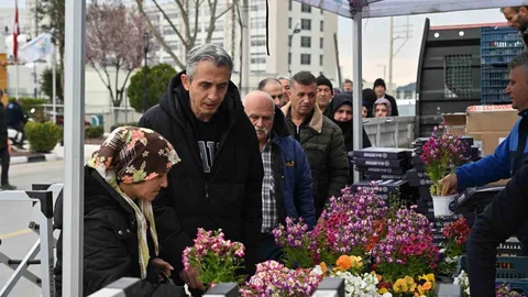 Manisa'da Mezarlık Ziyaretleri Desteklendi