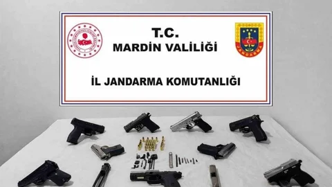 Mardin'de 8 Ruhsatsız Silah Ele Geçirildi