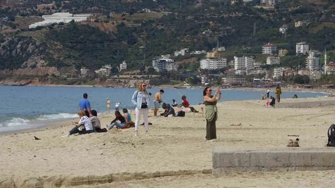 Alanya'da Hava Sıcaklığı 20 Dereceye Ulaştı