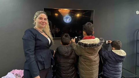 Mardin'de İhtiyaç Sahibi Çocuklara Bayramlık Hediye