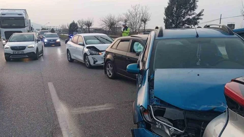 Manisa'da Zincirleme Kaza