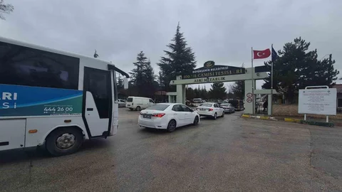 Eskişehir'de Arefe Günü Yoğunluğu