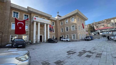 Şırnak’ta Muhtar Göçmen Kaçakçılığından Tutuklandı