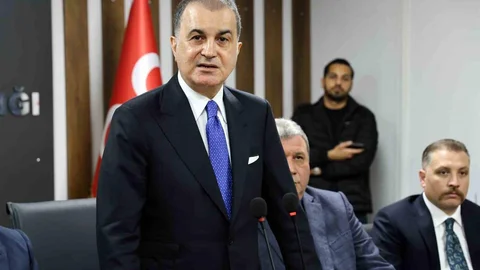 Ömer Çelik'ten Füze Açıklaması