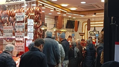Bursa'da Bayram Öncesi Kasap Yoğunluğu