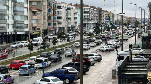 Kulu'da Bayram Trafiği Yoğunluğu