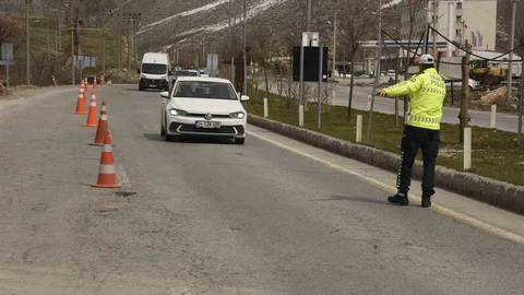 Bitlis'te Trafik Denetimleri Artırıldı