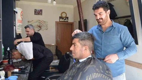 Tercan'da Berberlerde Yoğunluk Artıyor