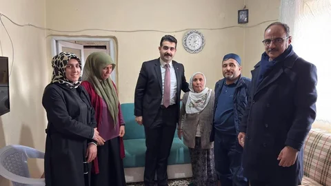 Tomarza'da Kimsesizlere Ziyaretler Yapıldı