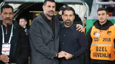 Konyaspor - Gençlerbirliği Maçında İlk Yarı Sıfır Sıfır Bitti
