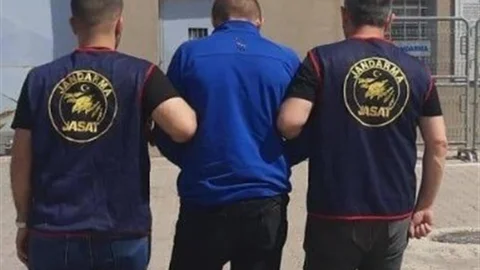 Uyuşturucu Taciri Suçüstü Yakalandı