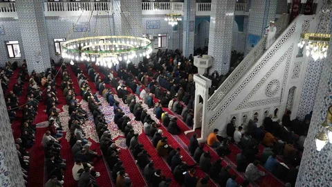 Iğdır'da Bayram Namazı Kılındı