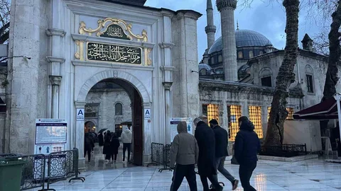 İstanbul'da Bayram Namazı Coşkusu