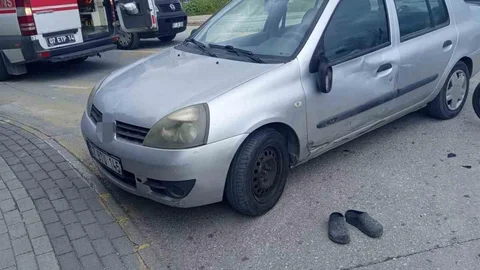 Antalya'da Trafik Kazası: 2 Yaralı