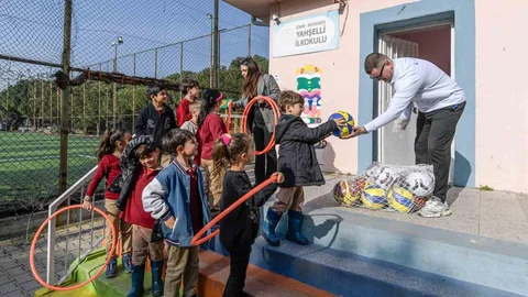 Geleceğin Şampiyonlarına Destek İzmir'de
