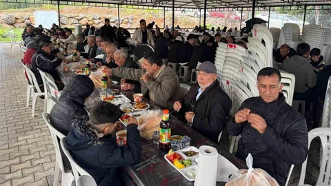 Mersin'de Geleneksel Bayram Kutlaması