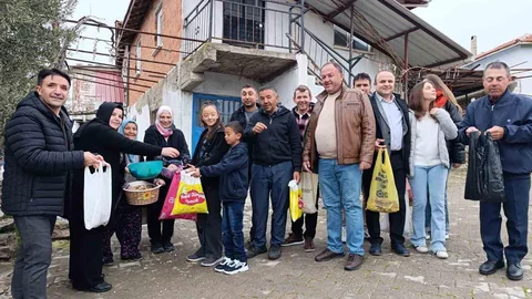 Manisa'da Bayram Geleneği Devam Ediyor