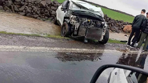 Diyarbakır’da Trafik Kazası: 2 Yaralı