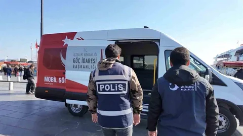 Göç İdaresi Bayramda Denetim Yapıyor