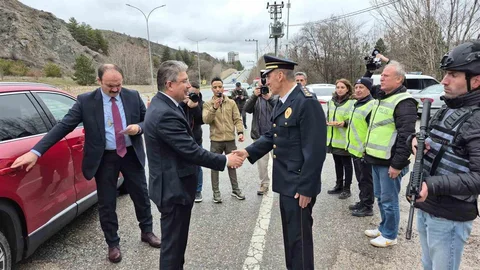 Eskişehir'de Vali Yılmaz'dan Bayram Ziyareti