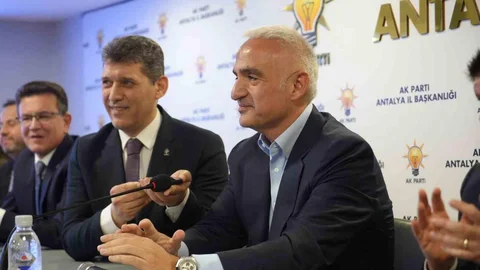 Antalya'da Ücretsiz Plaj Sayısı Artacak