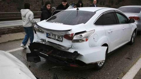 Kırıkkale'de Zincirleme Trafik Kazası
