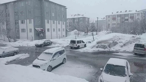 Bitlis’te Kar Yağışı Etkili Oldu