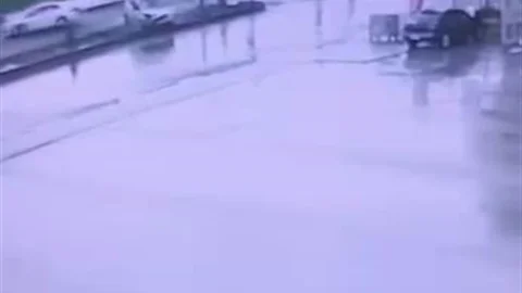 Diyarbakır'da Trafik Kazası Görüntülendi