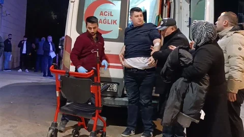 Bursa'da Bıçaklı Kavga: 2 Yaralı