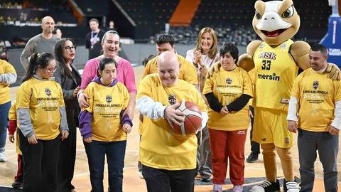 Down Sendromlu Çocuklar Mersin'de Buluştu