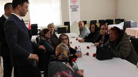 Erzincan'da Huzurevi Ziyareti Yapıldı