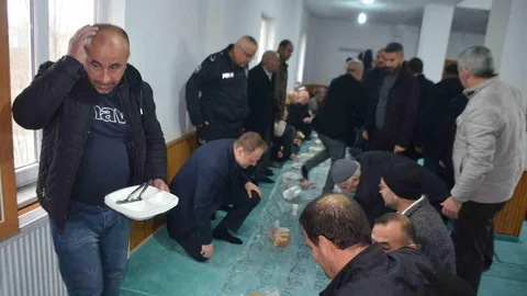 Bulanık'ta Bayram Geleneği Devam Ediyor