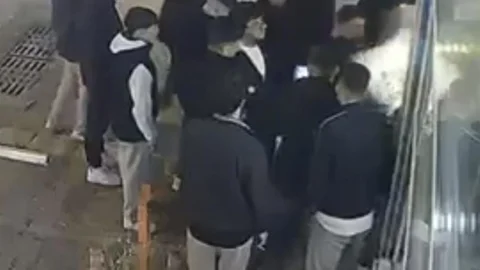 Bursa'da Kavga Ortalığı Karıştırdı