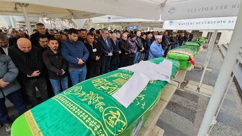 Kayseri'de Tıp Öğrencisi Son Yolculuğuna Uğurlandı