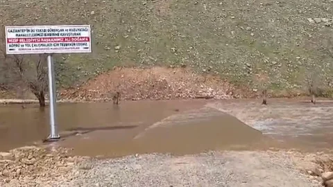 Gaziantep'te Dolu ve Sağanak Yağışlar Etkili Oldu