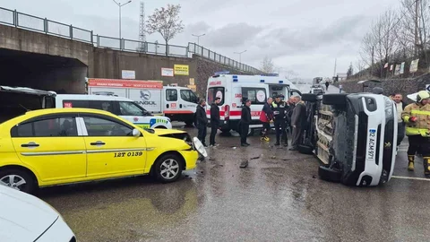 Bingöl'de Trafik Kazası: 5 Yaralı
