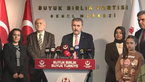 Büyük Birlik Partisi'nde Bayramlaşma Etkinliği