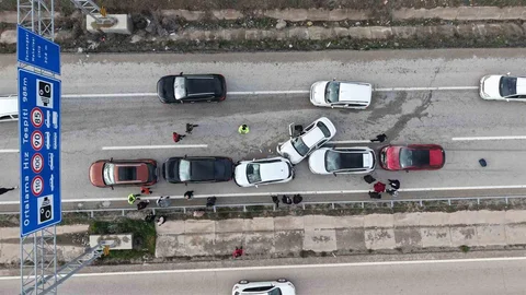 Kırıkkale'de Zincirleme Kaza: 3 Yaralı